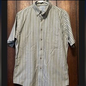 L.L. Bean Men's Trim Fit Green White Striped Cotton Button-Up Shirt Short Sleeve